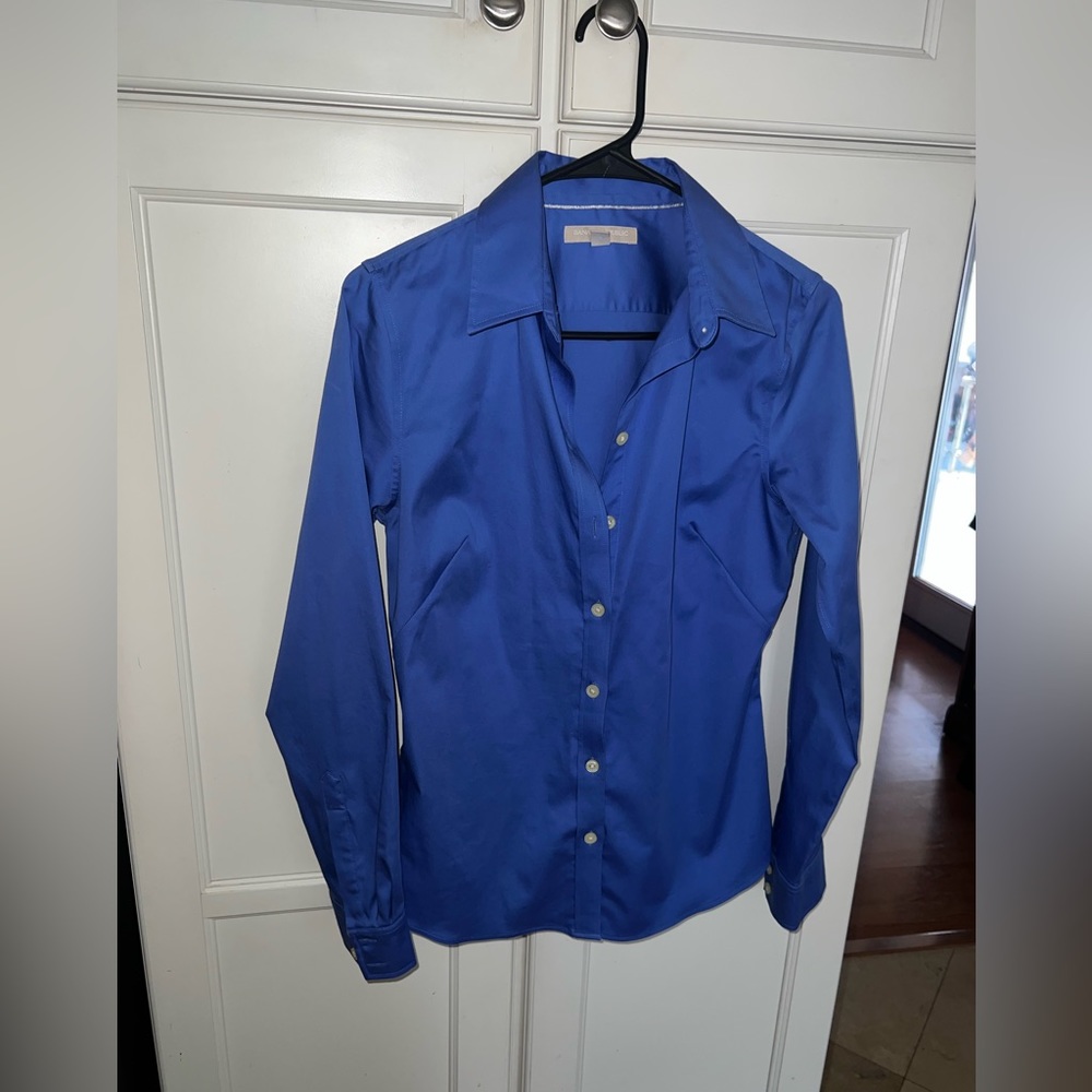 Blue Banana Republic Button Down Shirt Women Size 8 Fitted Non Iron
